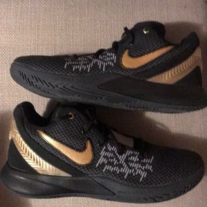 COPY - Nike Kyrie Flytrap ll 🏀